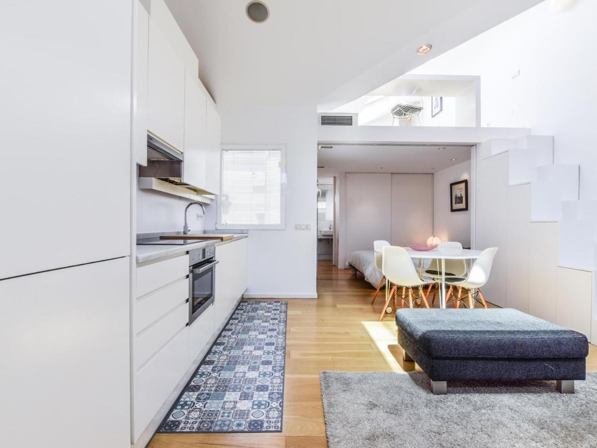 Atico Reformado En Anton Martin Apartman Madrid Kültér fotó